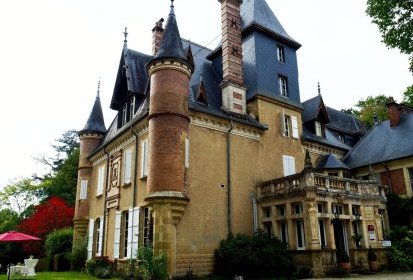 Château HAGET tout près de MONTESQUIOU (32)