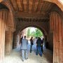 Entrée des greniers du Roy !